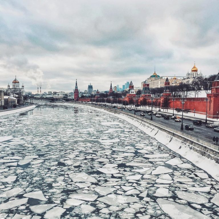 Фото москва зимняя