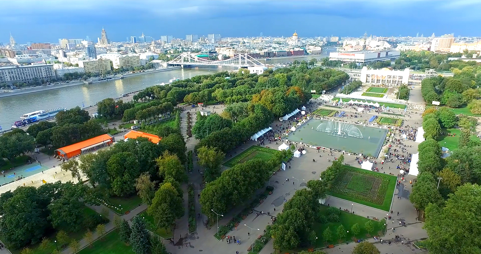 Парк культуры Горького Москва